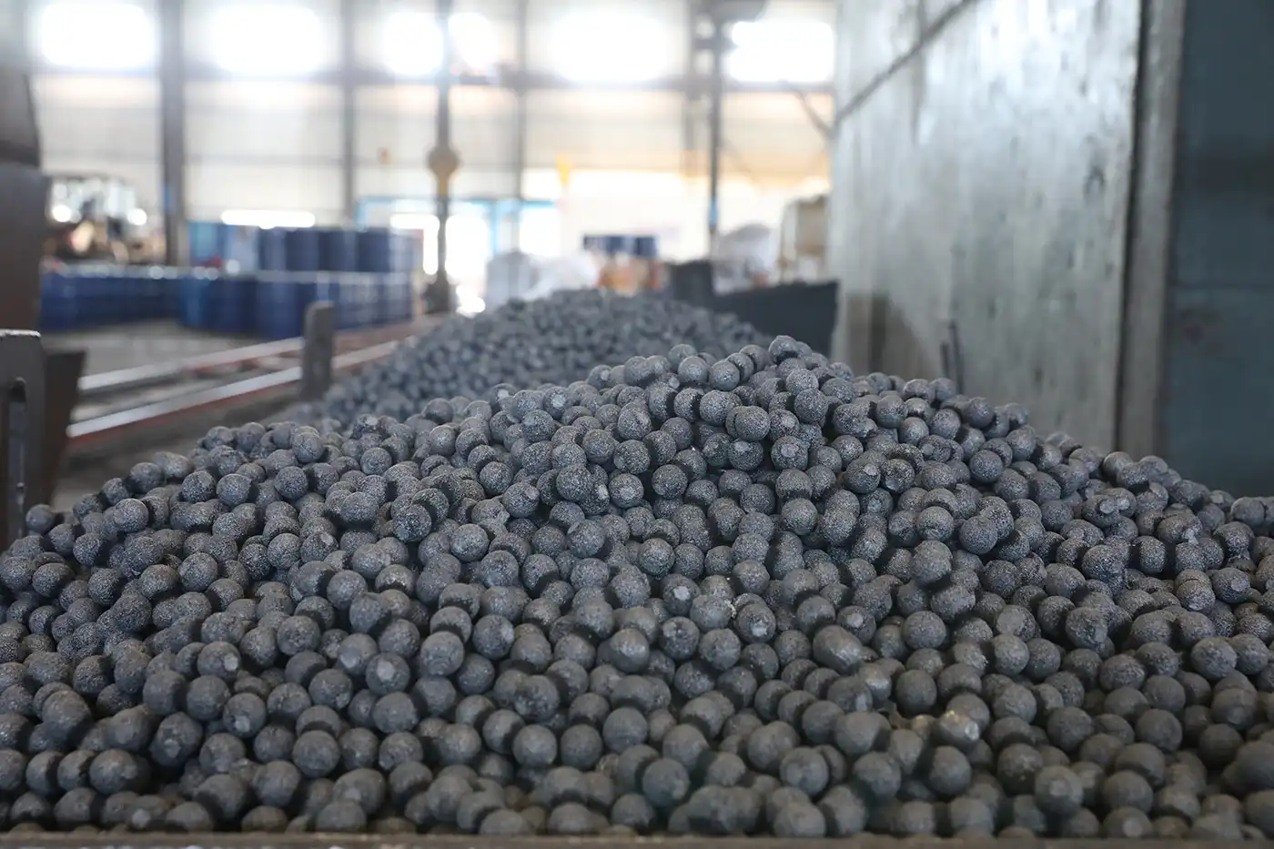 grinding balls